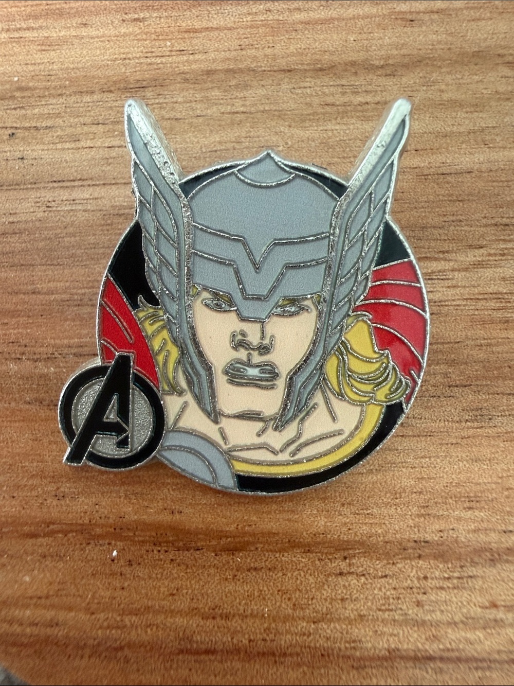 Marvel Thor - The Advengers  -  Disney Enamel Pin - Gray, Red, Yellow, Black